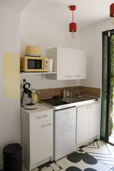 Rez-de-chaussee Et Patio Apartment
